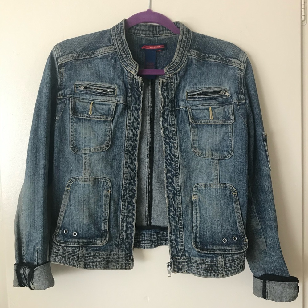 BCBGMaxAzria women’s denim jacket zip up size small